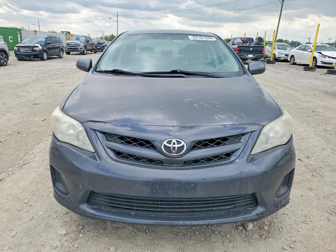 2011 TOYOTA COROLLA LE photo 13