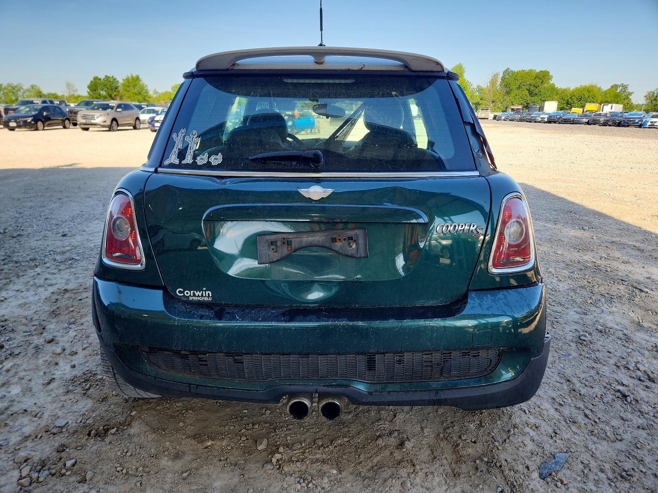 2009 MINI COOPER S photo 16