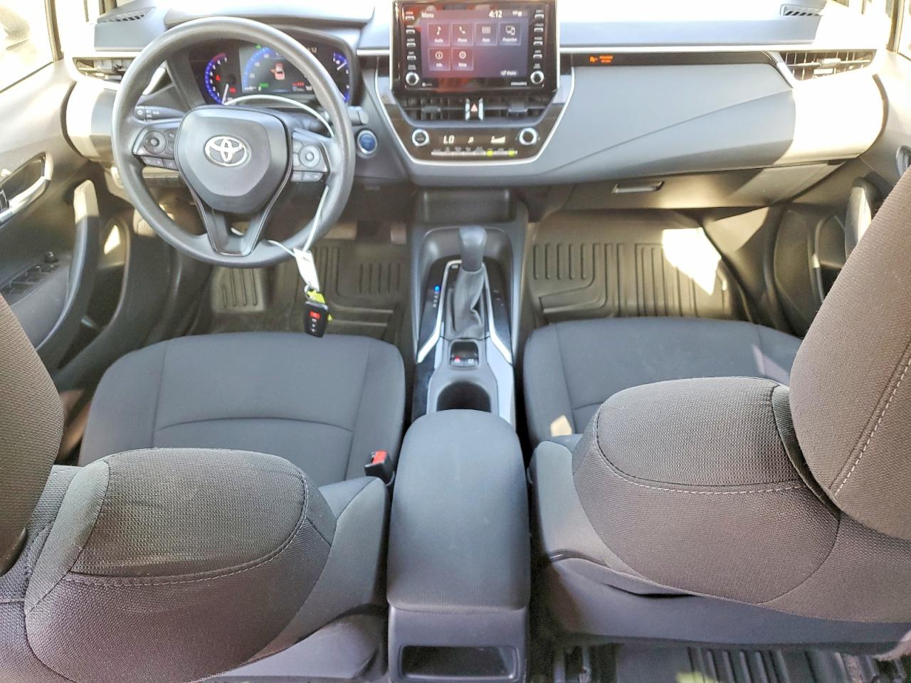 2021 TOYOTA COROLLA LE photo 15