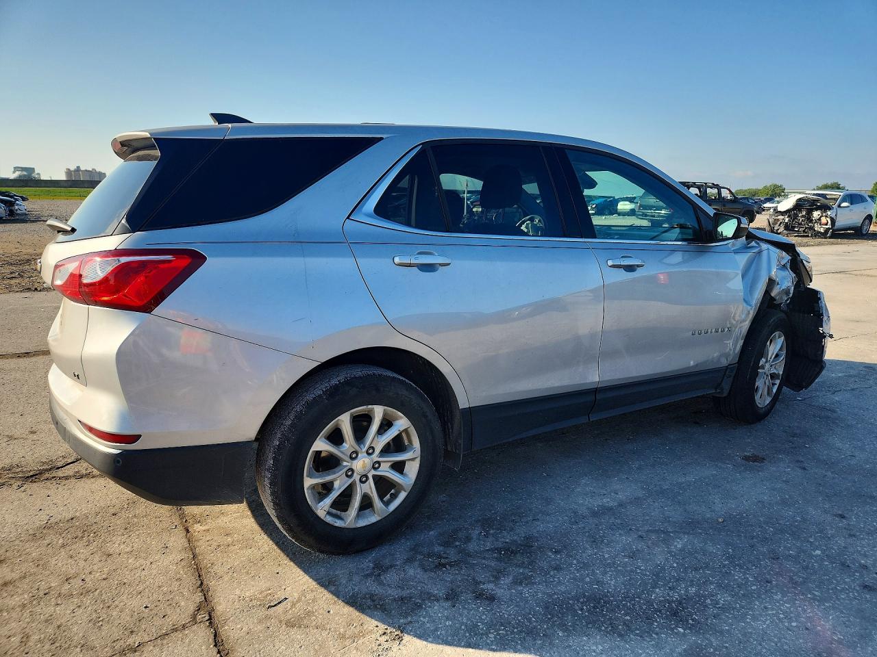 2019 CHEVROLET EQUINOX LT photo 5