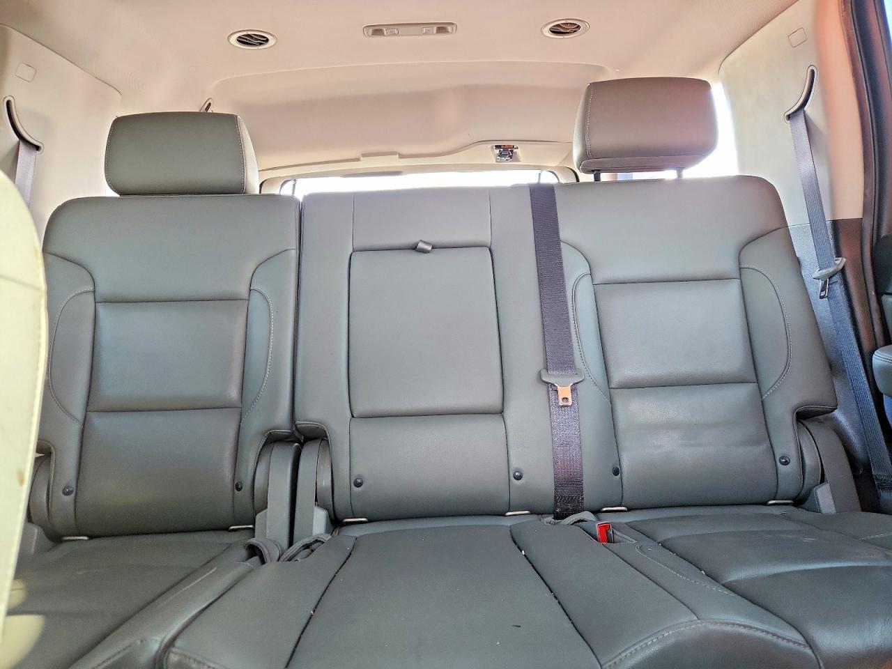 2017 CHEVROLET TAHOE C1500 LT photo 19