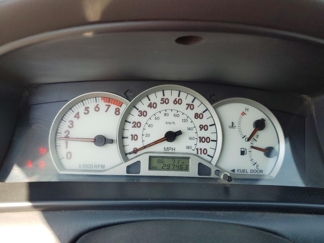2005 TOYOTA COROLLA S photo 17