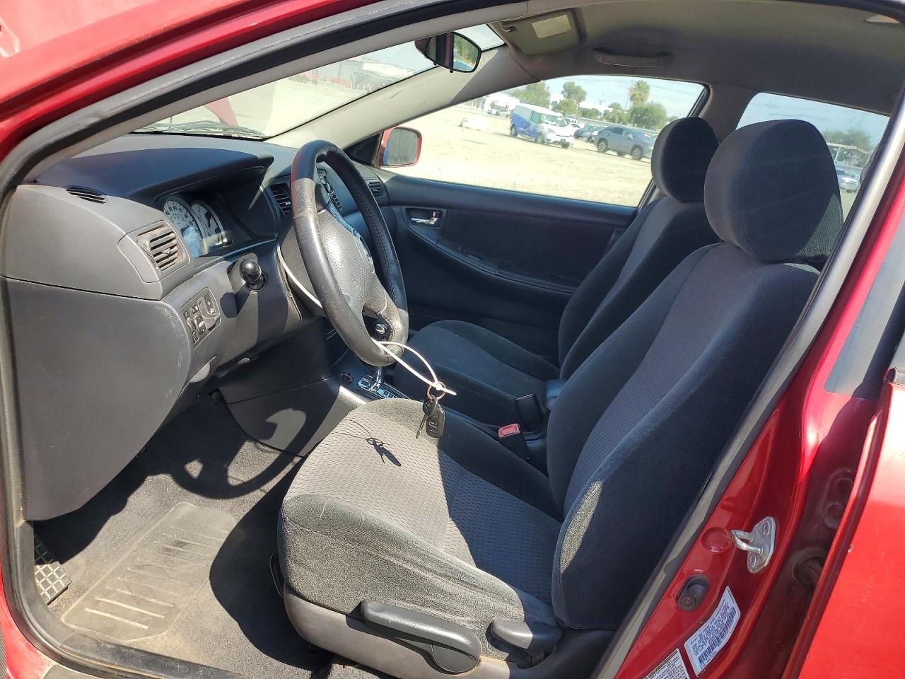 2005 TOYOTA COROLLA S photo 13