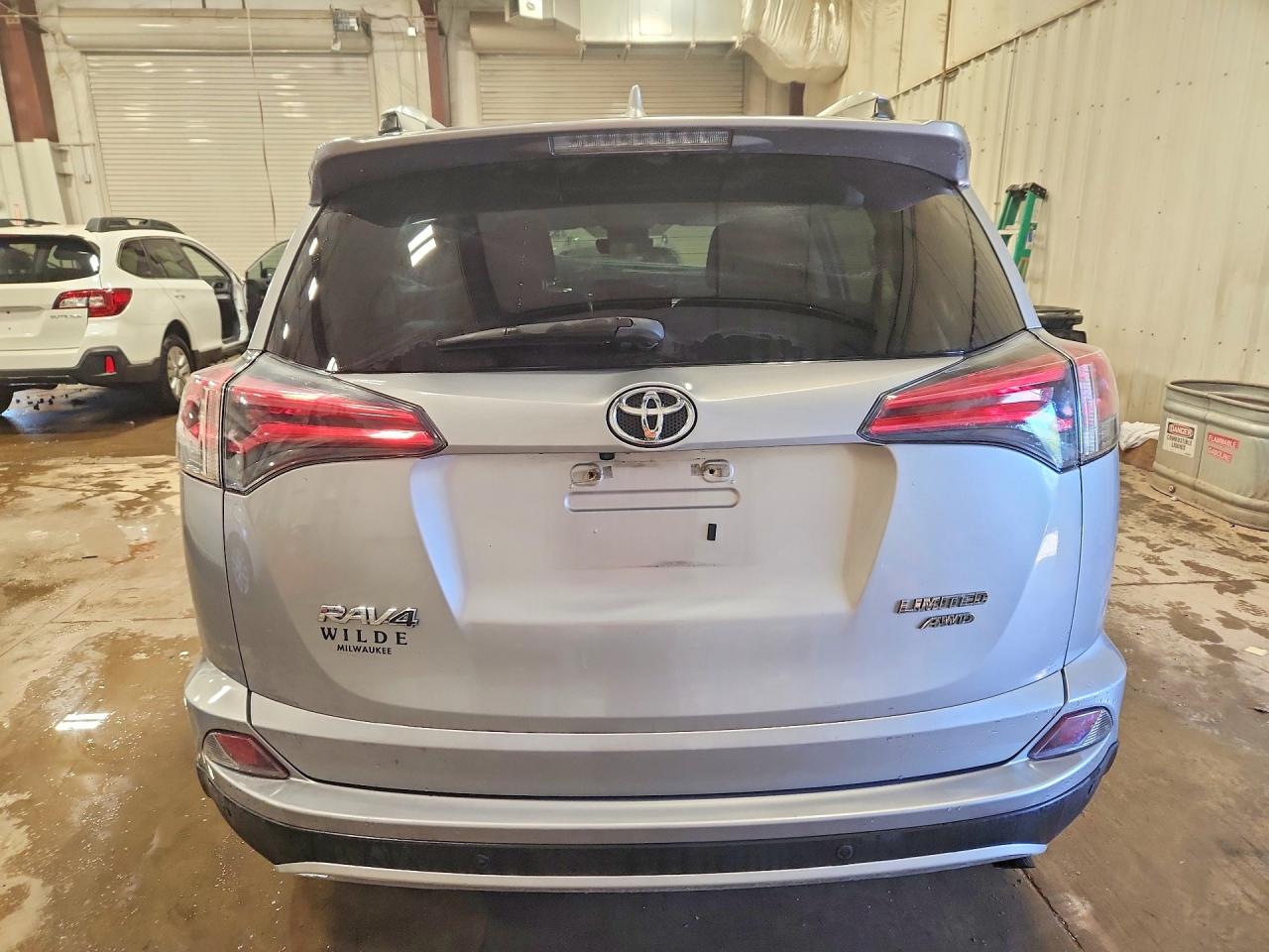 2016 TOYOTA RAV4 LIMITED photo 11