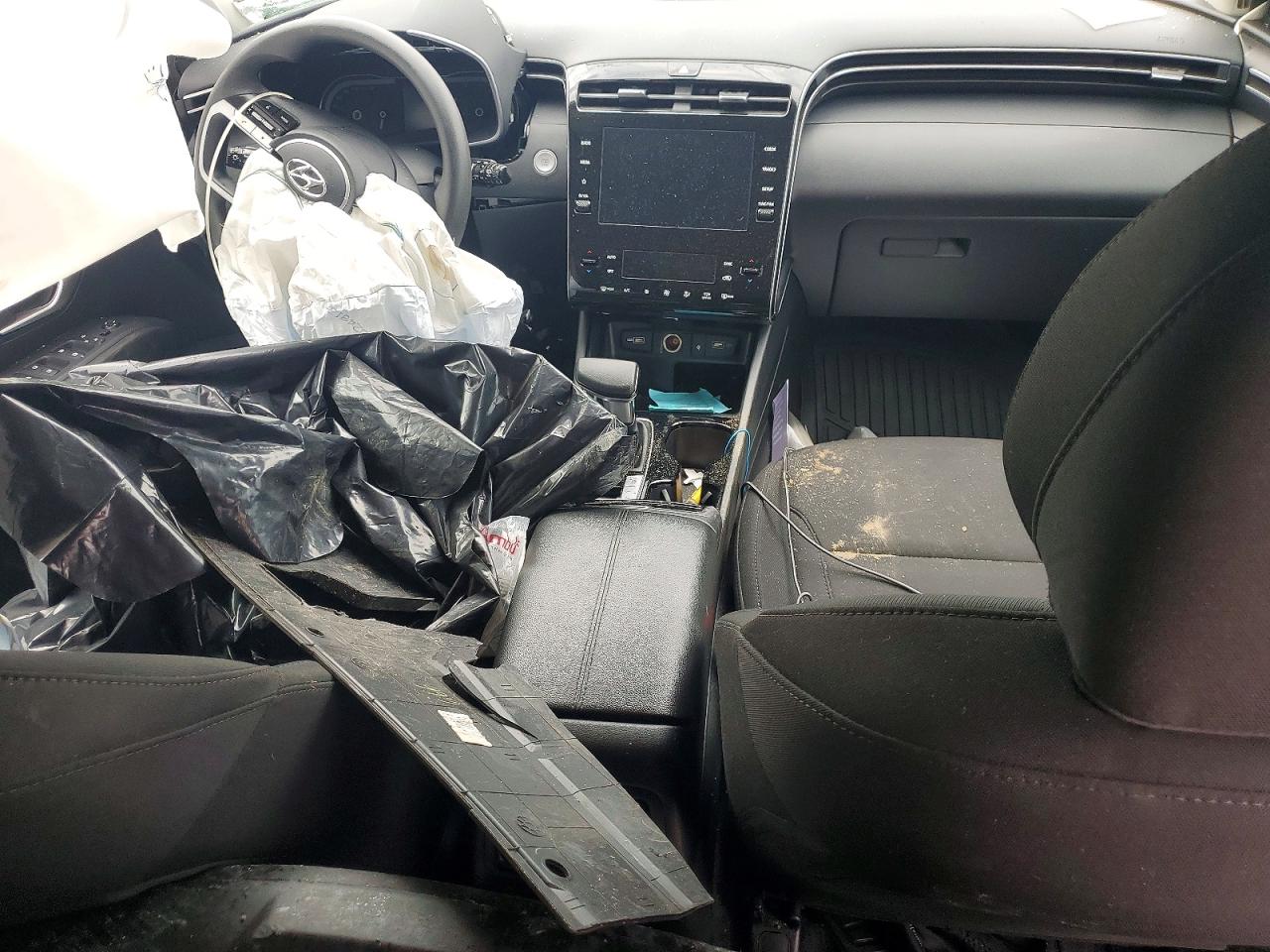 2024 HYUNDAI TUCSON SEL photo 22