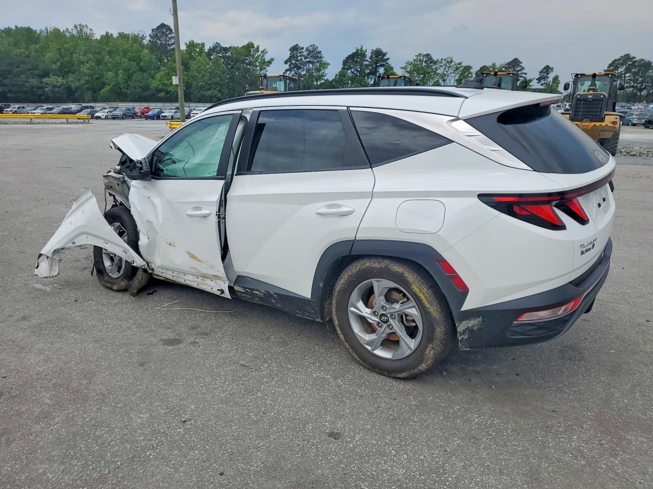 2024 HYUNDAI TUCSON SEL photo 4