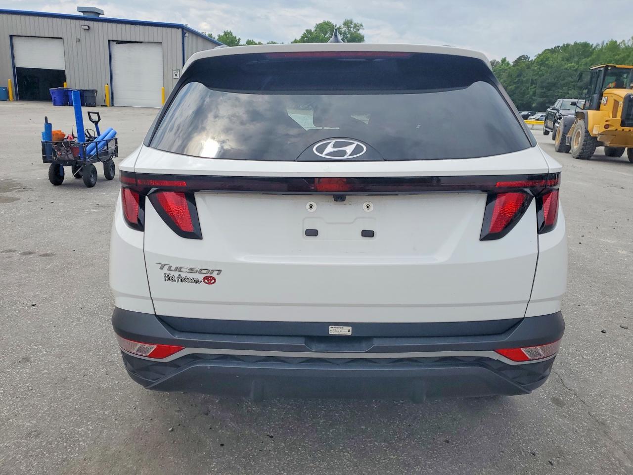 2024 HYUNDAI TUCSON SEL photo 16
