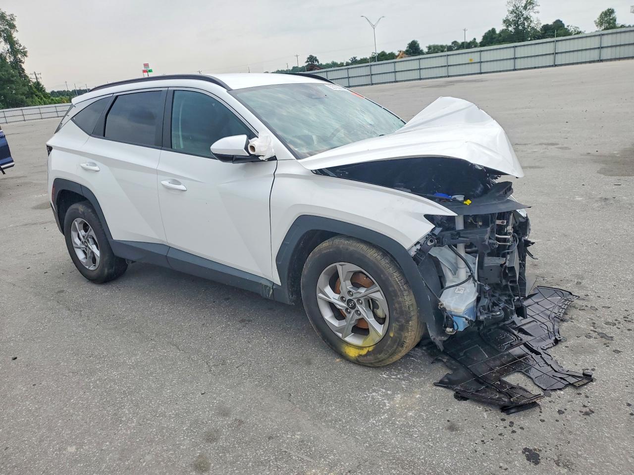 2024 HYUNDAI TUCSON SEL photo 10