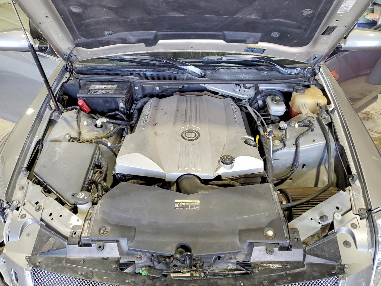 2005 CADILLAC STS photo 21