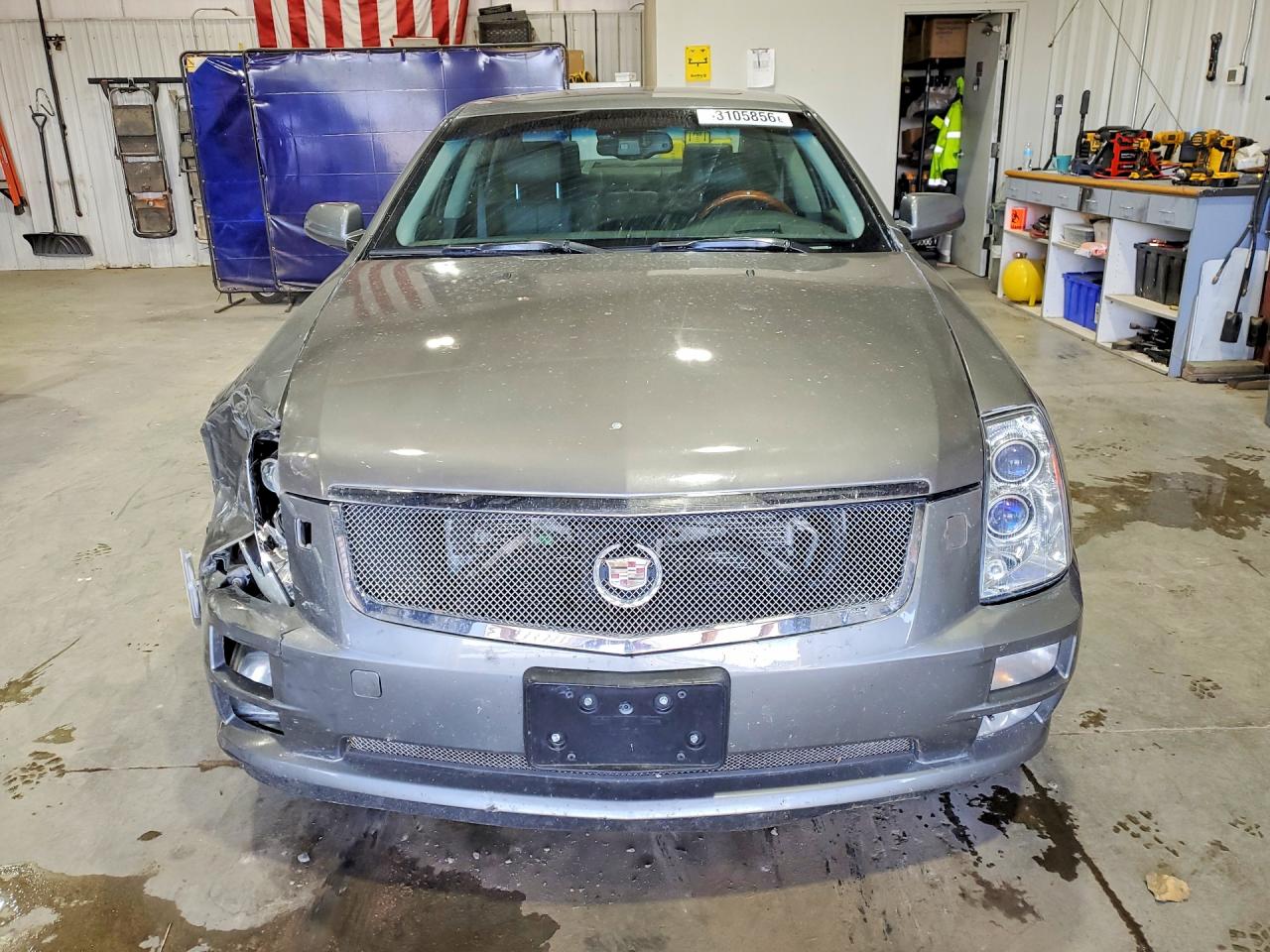 2005 CADILLAC STS photo 9