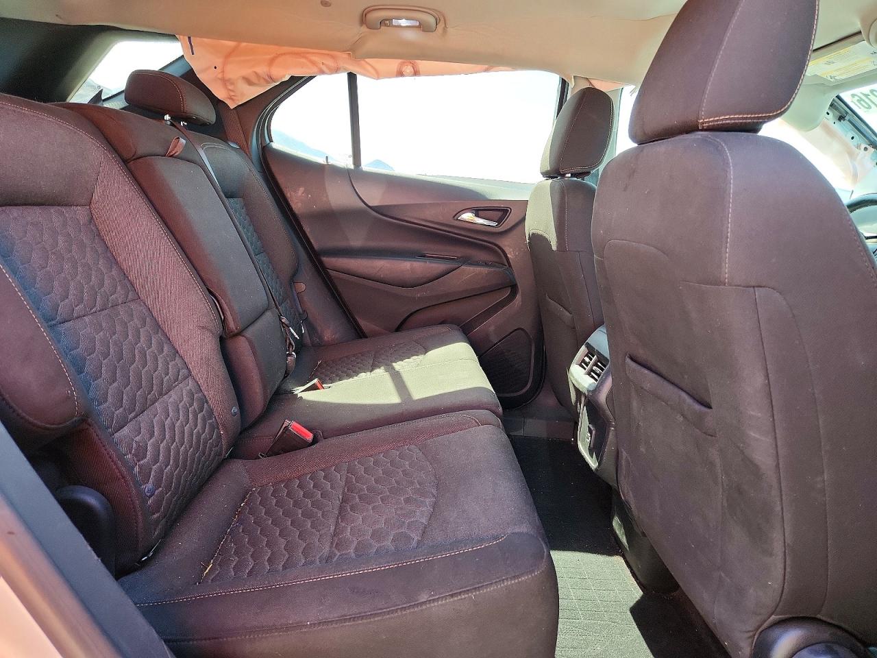 2019 CHEVROLET EQUINOX LT photo 28