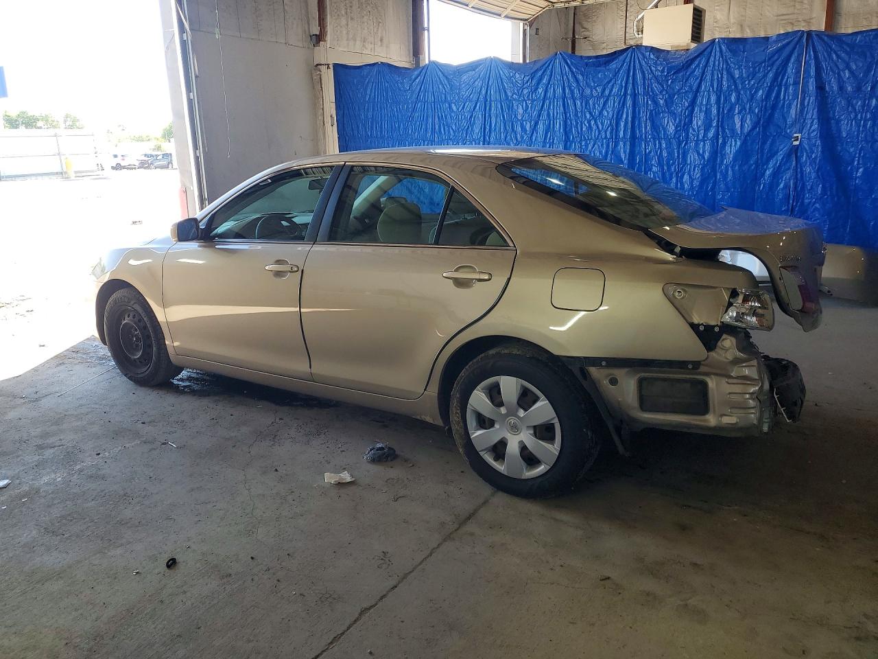 2008 TOYOTA CAMRY LE photo 3