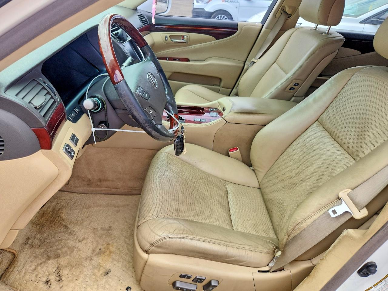 2007 LEXUS LS 460 photo 7