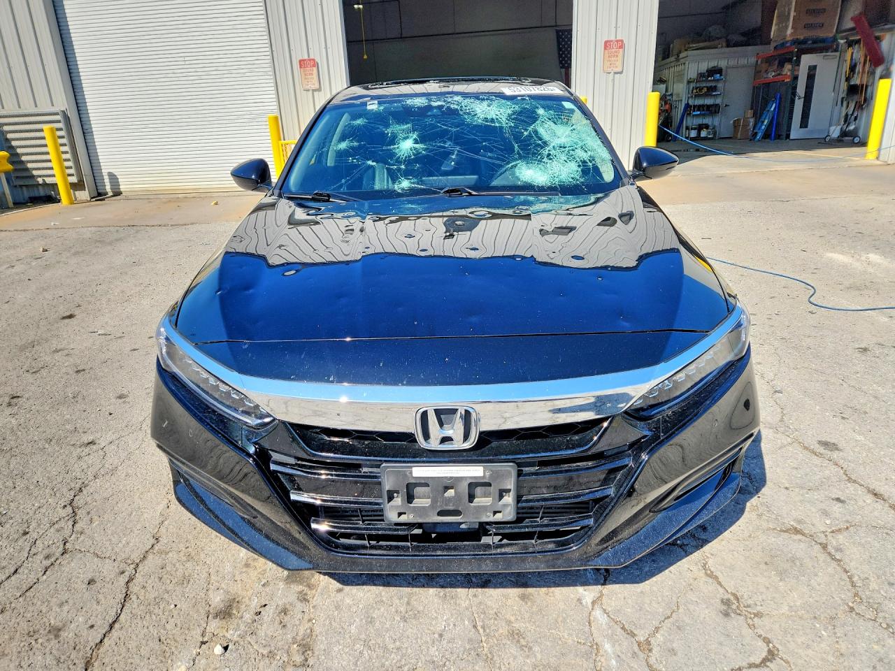 2018 HONDA ACCORD TOURING photo 13