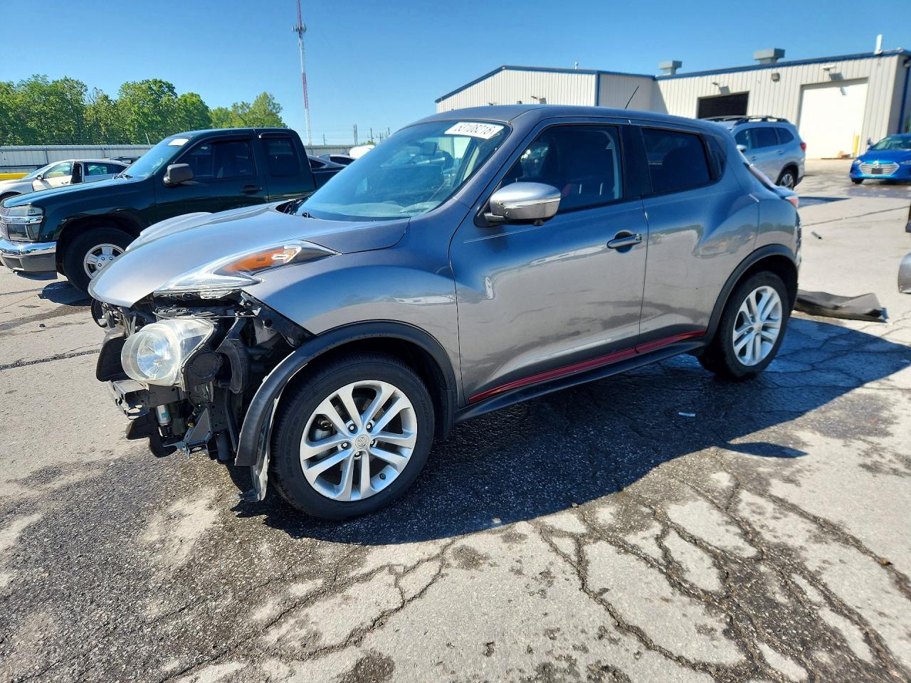 2015 NISSAN JUKE