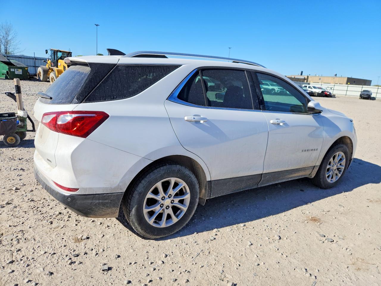2018 CHEVROLET EQUINOX photo 5