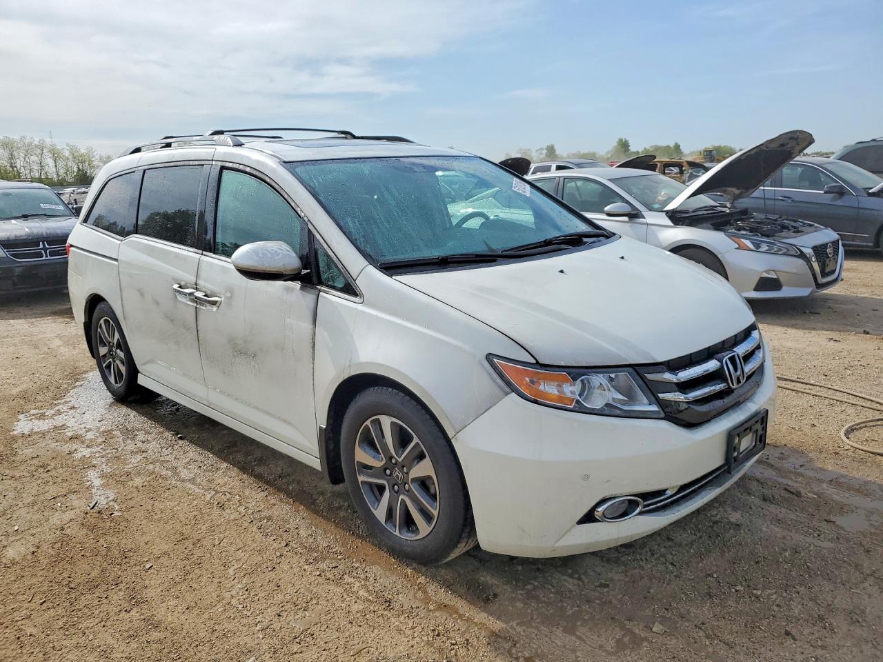 2016 HONDA ODYSSEY TOURING photo 10