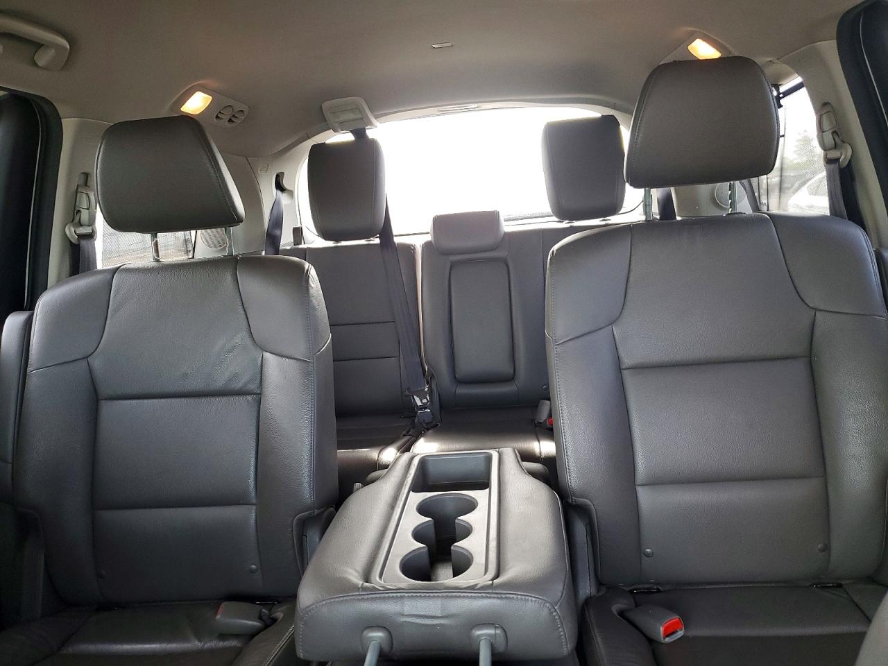 2016 HONDA ODYSSEY TOURING photo 28