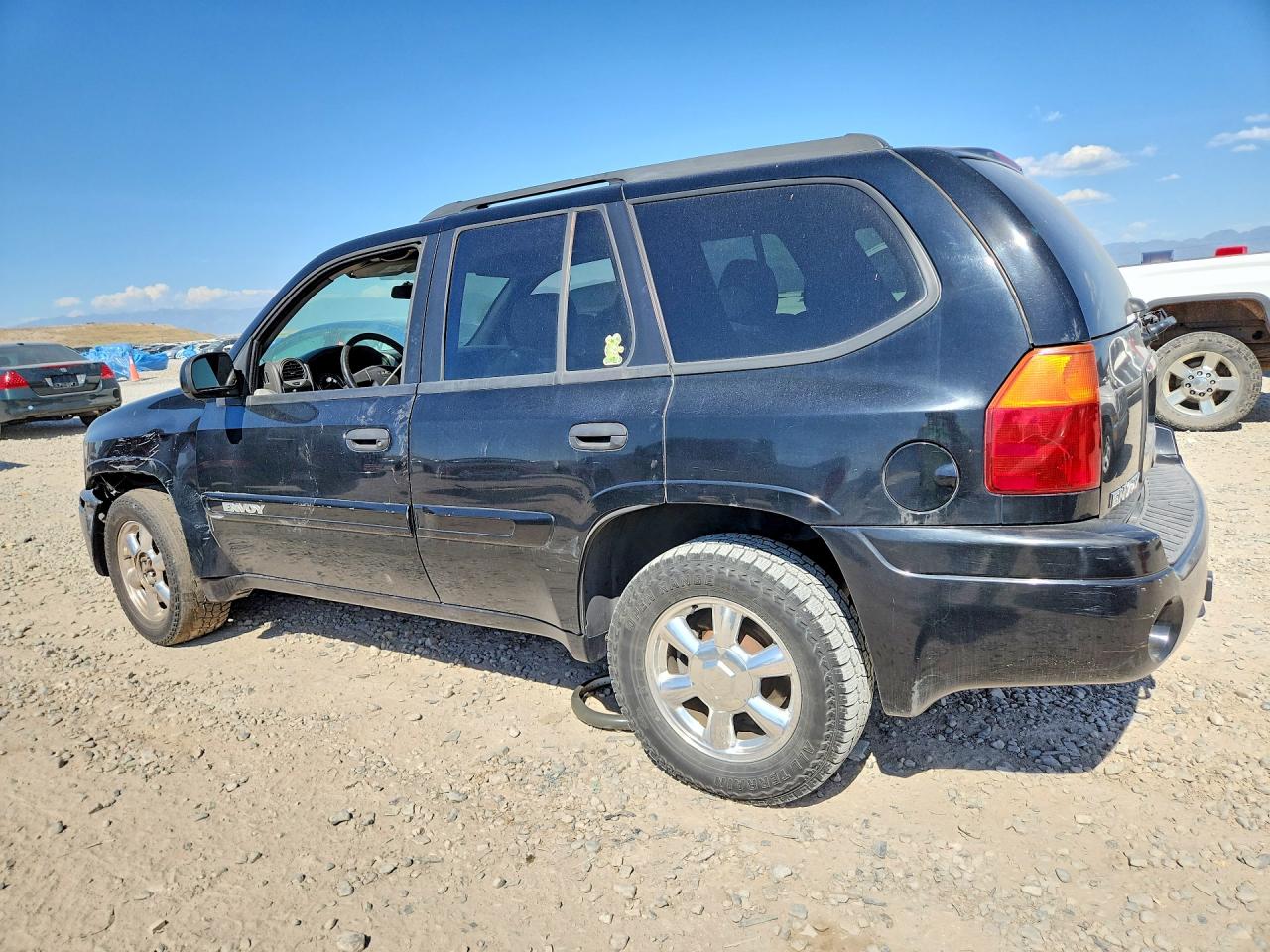 2004 GMC ENVOY photo 4