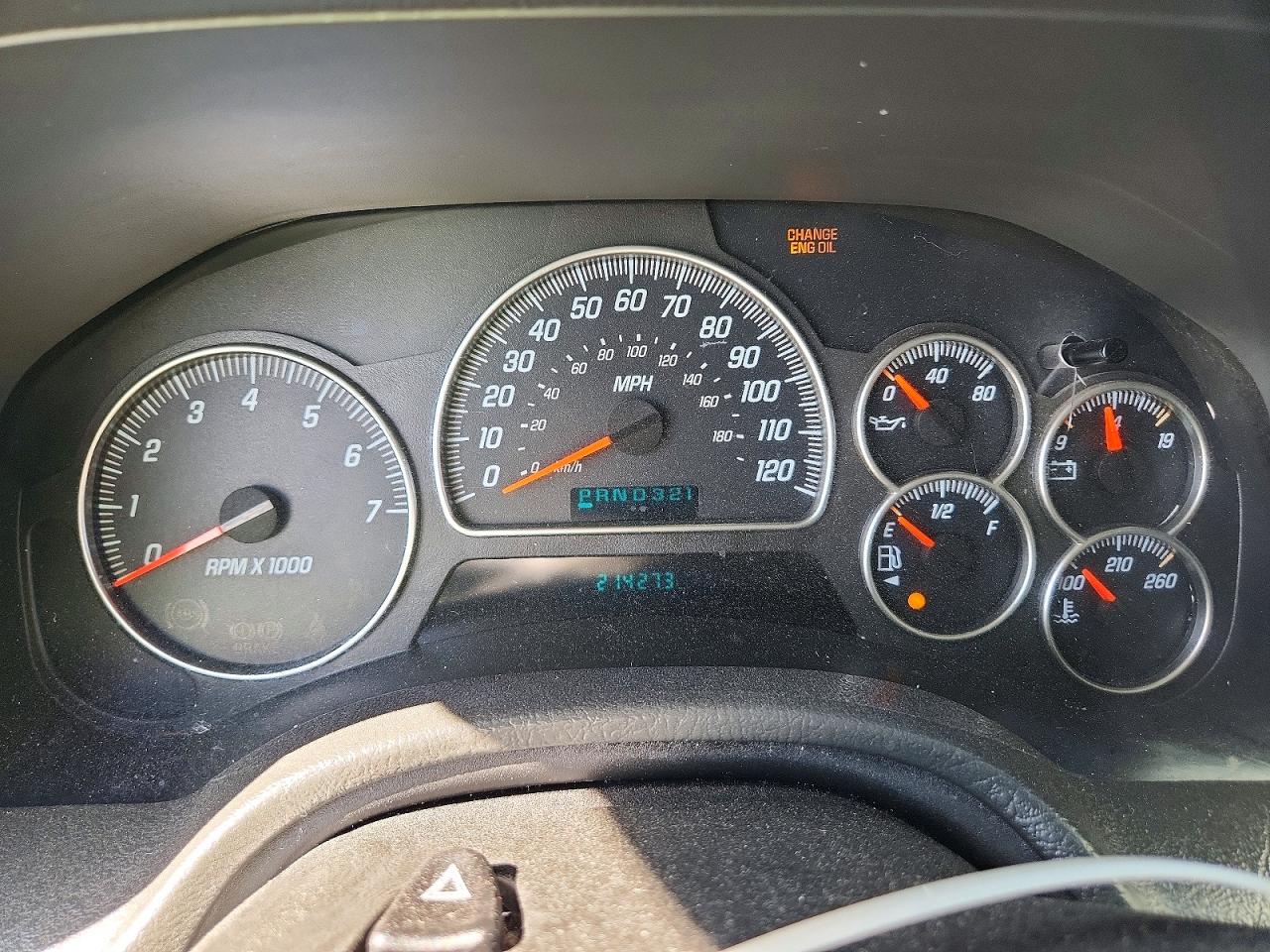 2004 GMC ENVOY photo 24