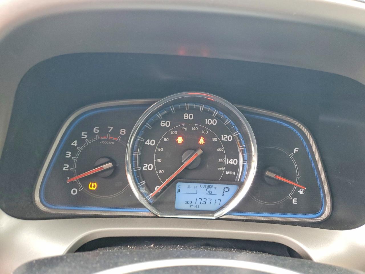 2013 TOYOTA RAV4 LIMITED photo 25
