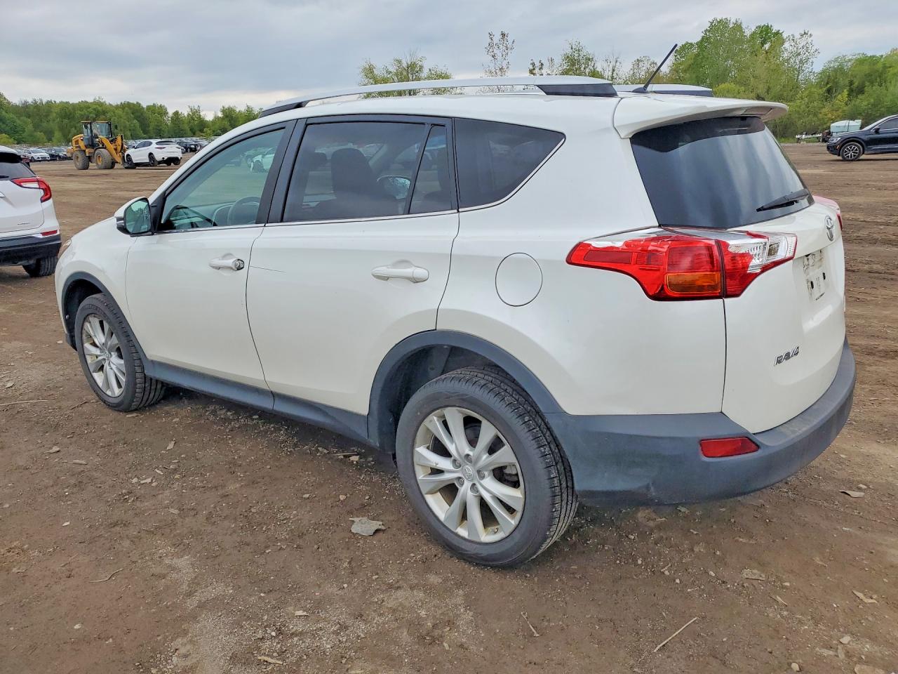2013 TOYOTA RAV4 LIMITED photo 4