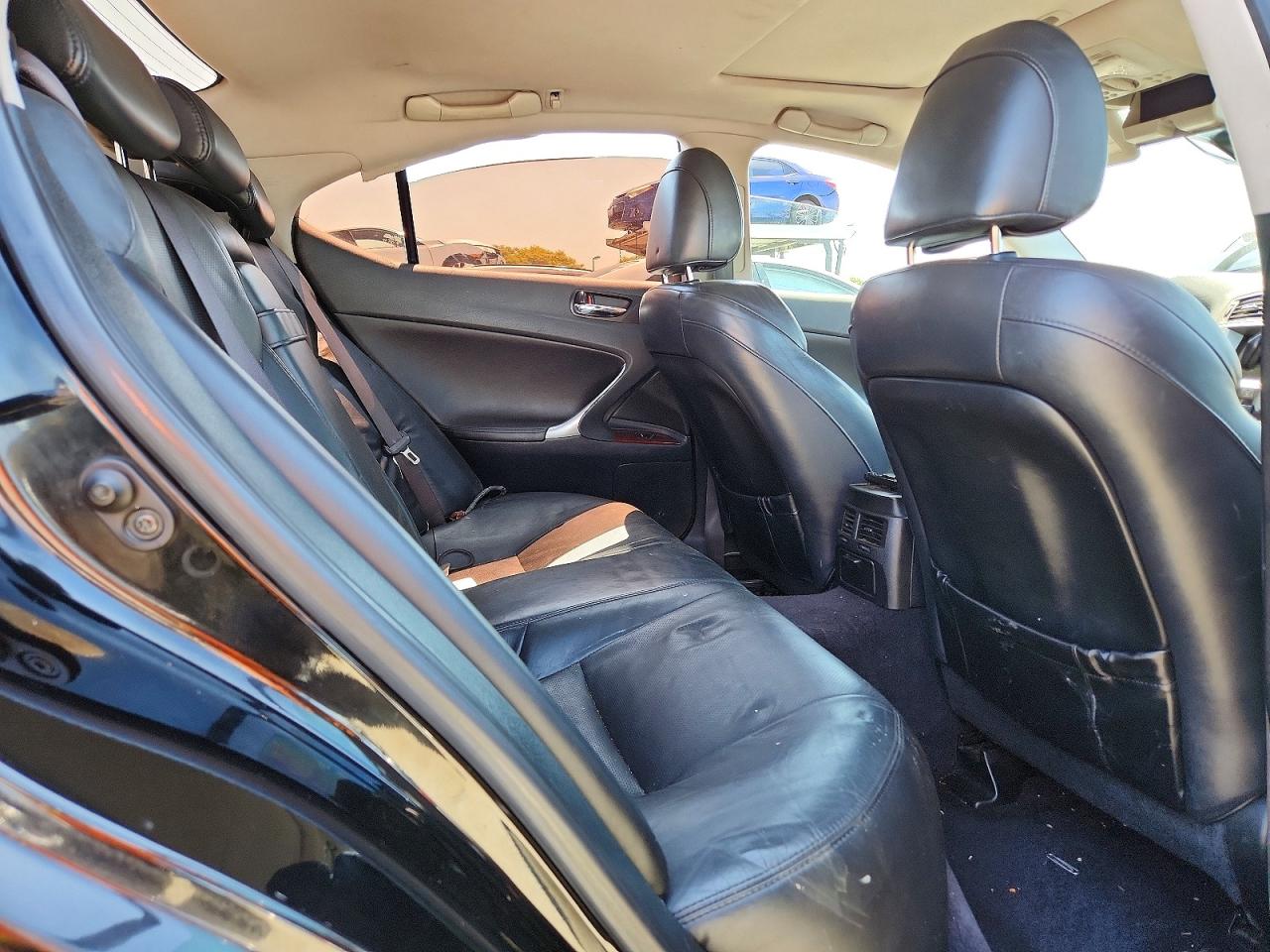 2008 LEXUS IS 350 photo 28