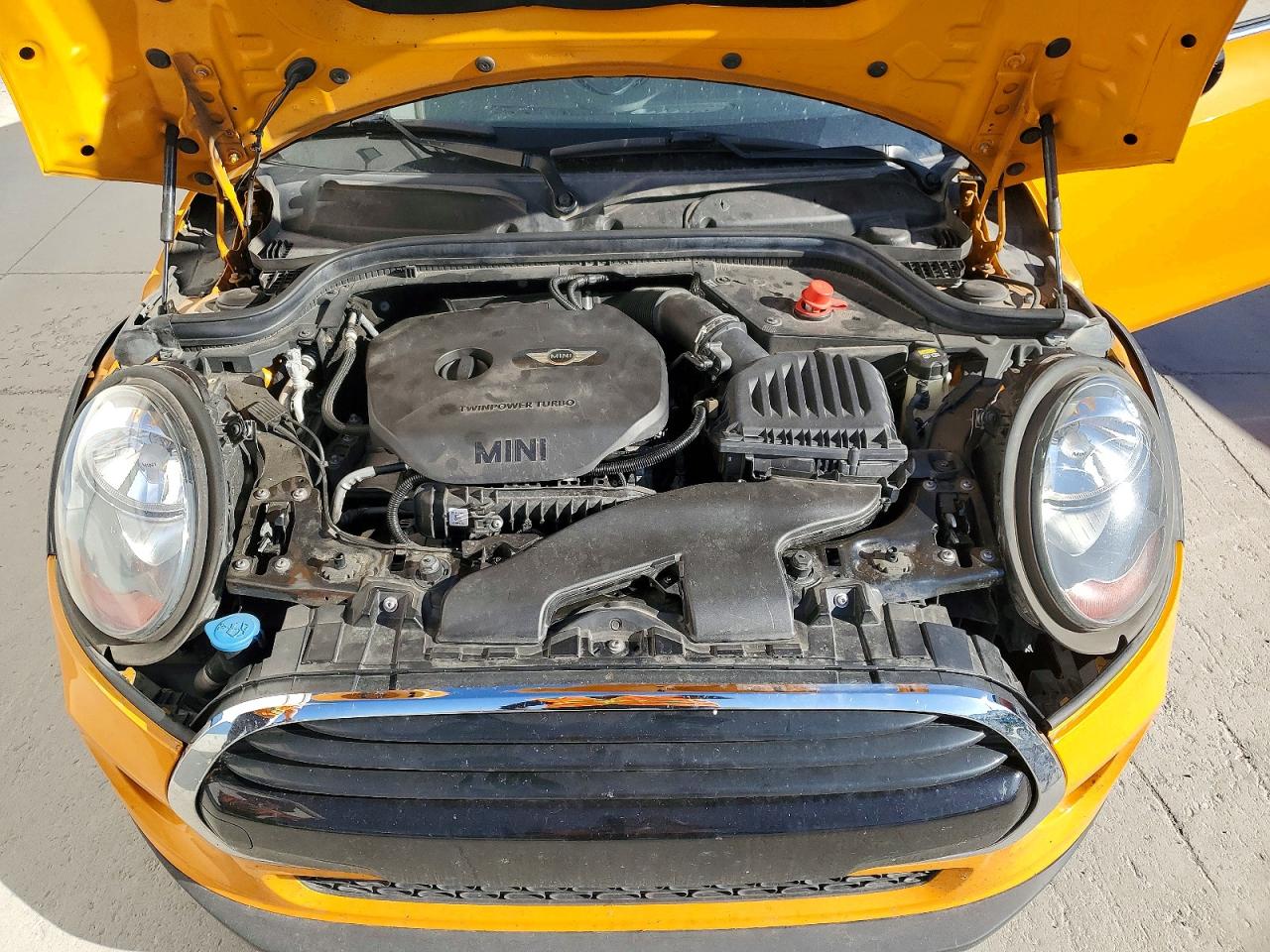 2017 MINI COOPER photo 21