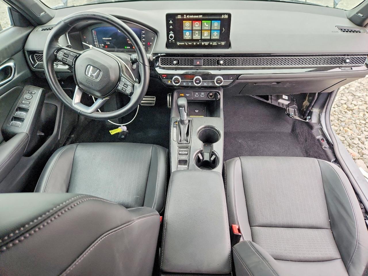 2024 HONDA CIVIC SPORT TOURING photo 8