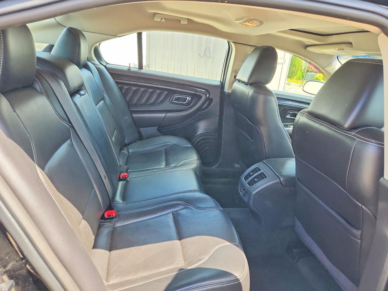 2012 FORD TAURUS LIMITED photo 19