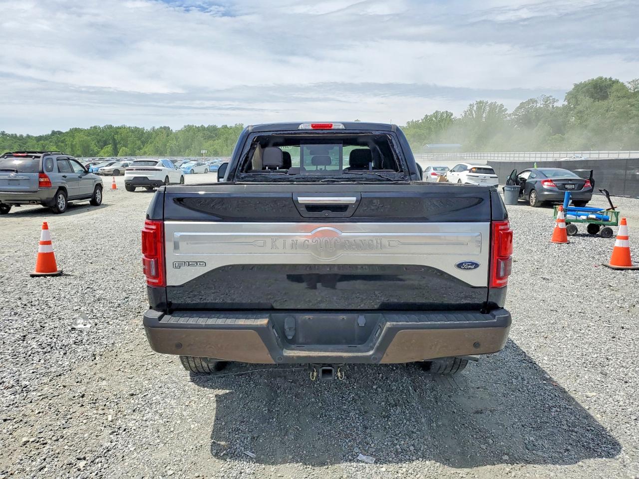 2017 FORD F150 SUPERCREW photo 11