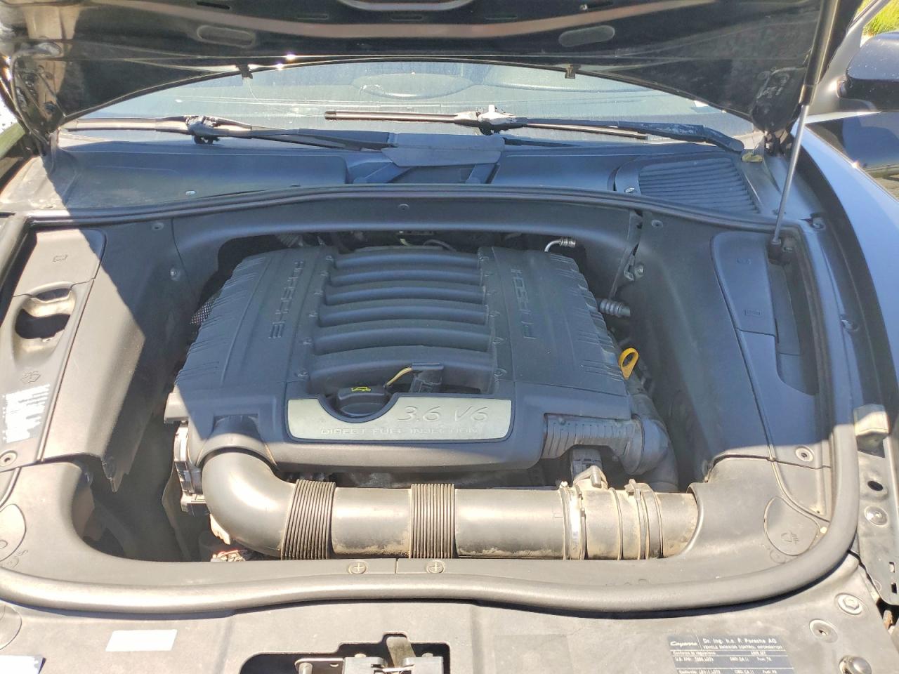 2009 PORSCHE CAYENNE photo 12