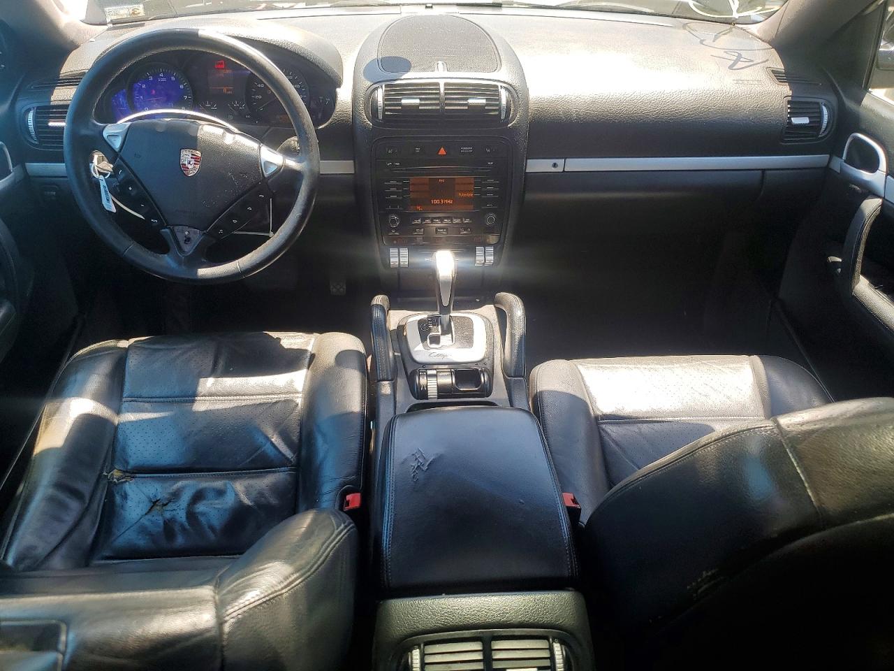 2009 PORSCHE CAYENNE photo 8