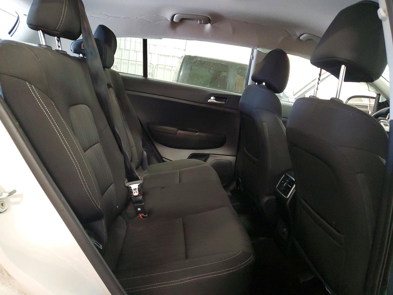 2017 KIA SPORTAGE LX photo 21