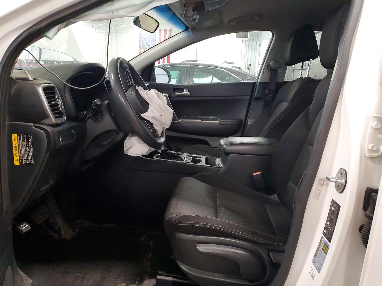 2017 KIA SPORTAGE LX photo 13