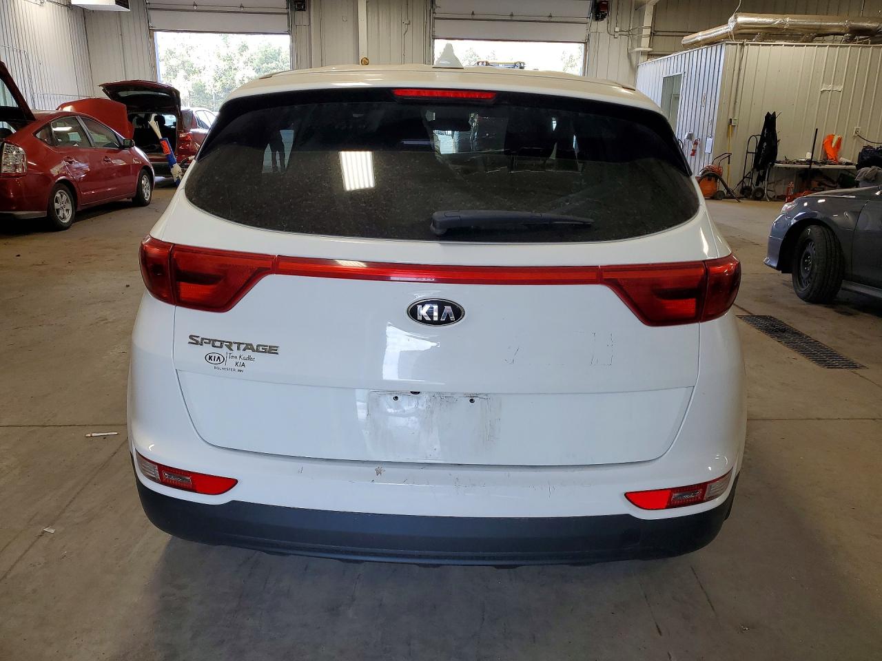 2017 KIA SPORTAGE LX photo 11