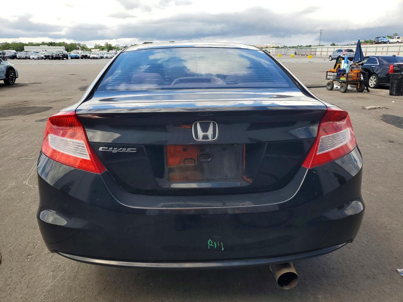 2013 HONDA CIVIC LX photo 6