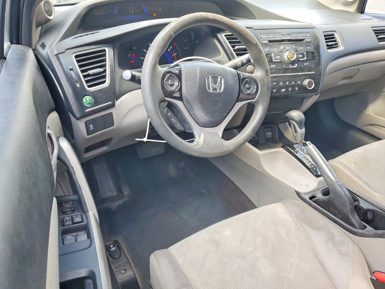 2013 HONDA CIVIC LX photo 8