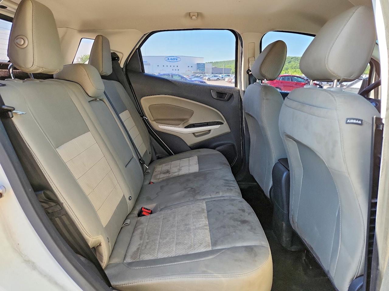 2020 FORD ECOSPORT S photo 31