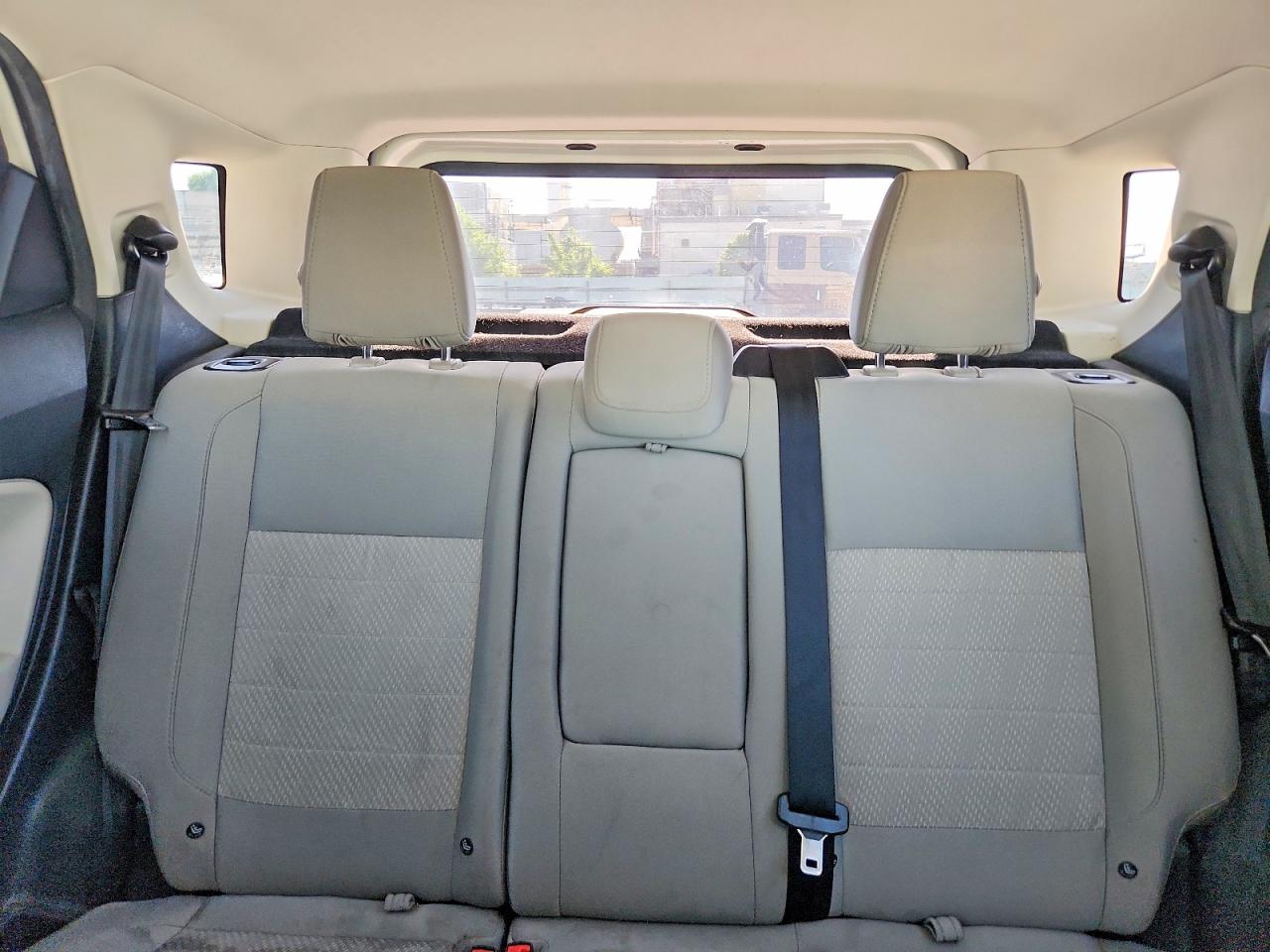 2020 FORD ECOSPORT S photo 28