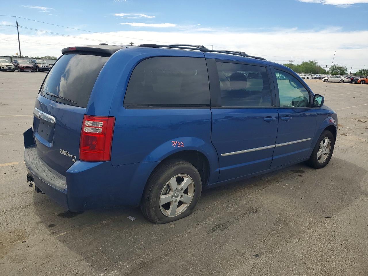 2010 DODGE GRAND CARAVAN SXT photo 5