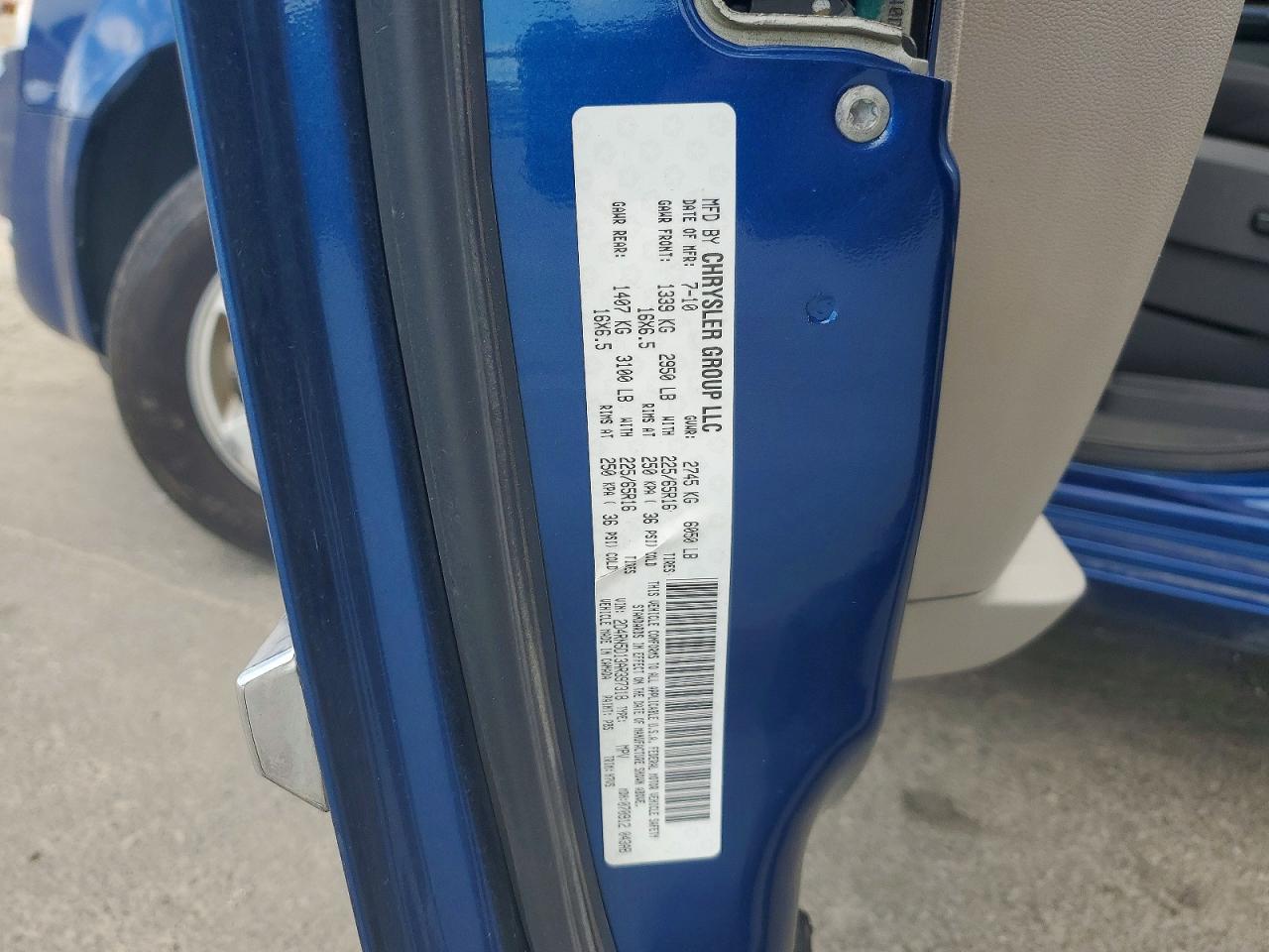2010 DODGE GRAND CARAVAN SXT photo 25