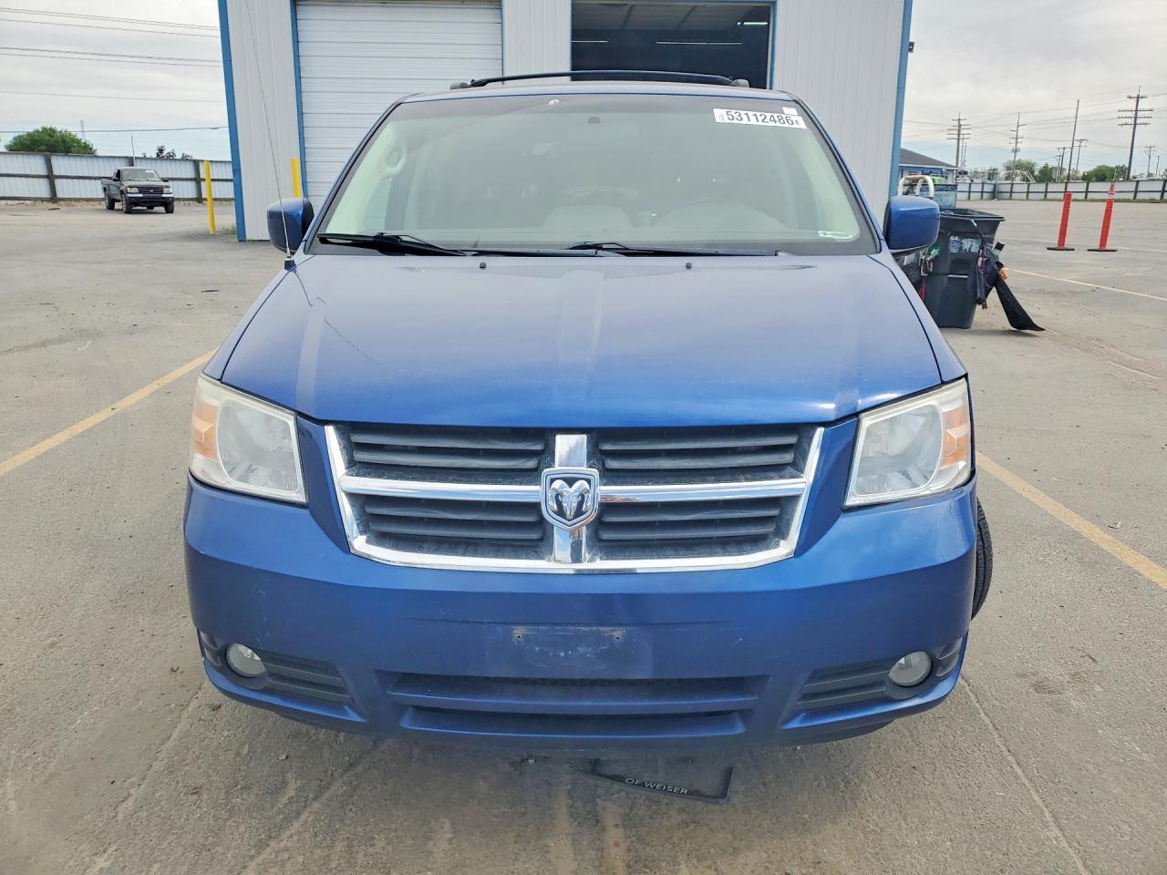 2010 DODGE GRAND CARAVAN SXT photo 9