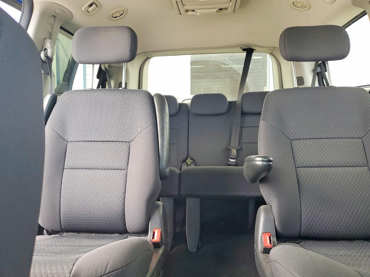 2010 DODGE GRAND CARAVAN SXT photo 19