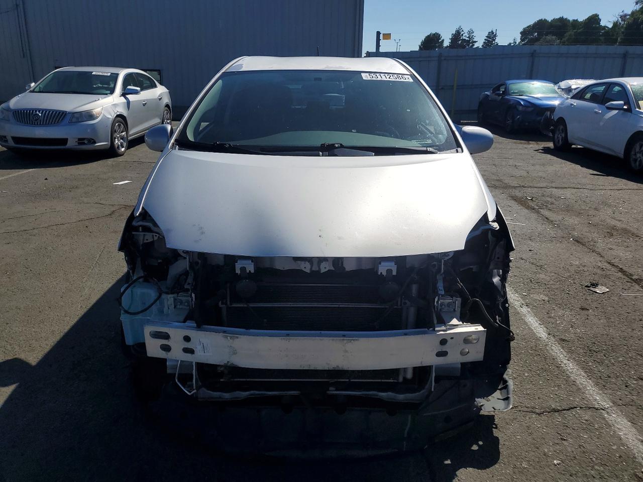 2013 TOYOTA PRIUS TWO photo 9