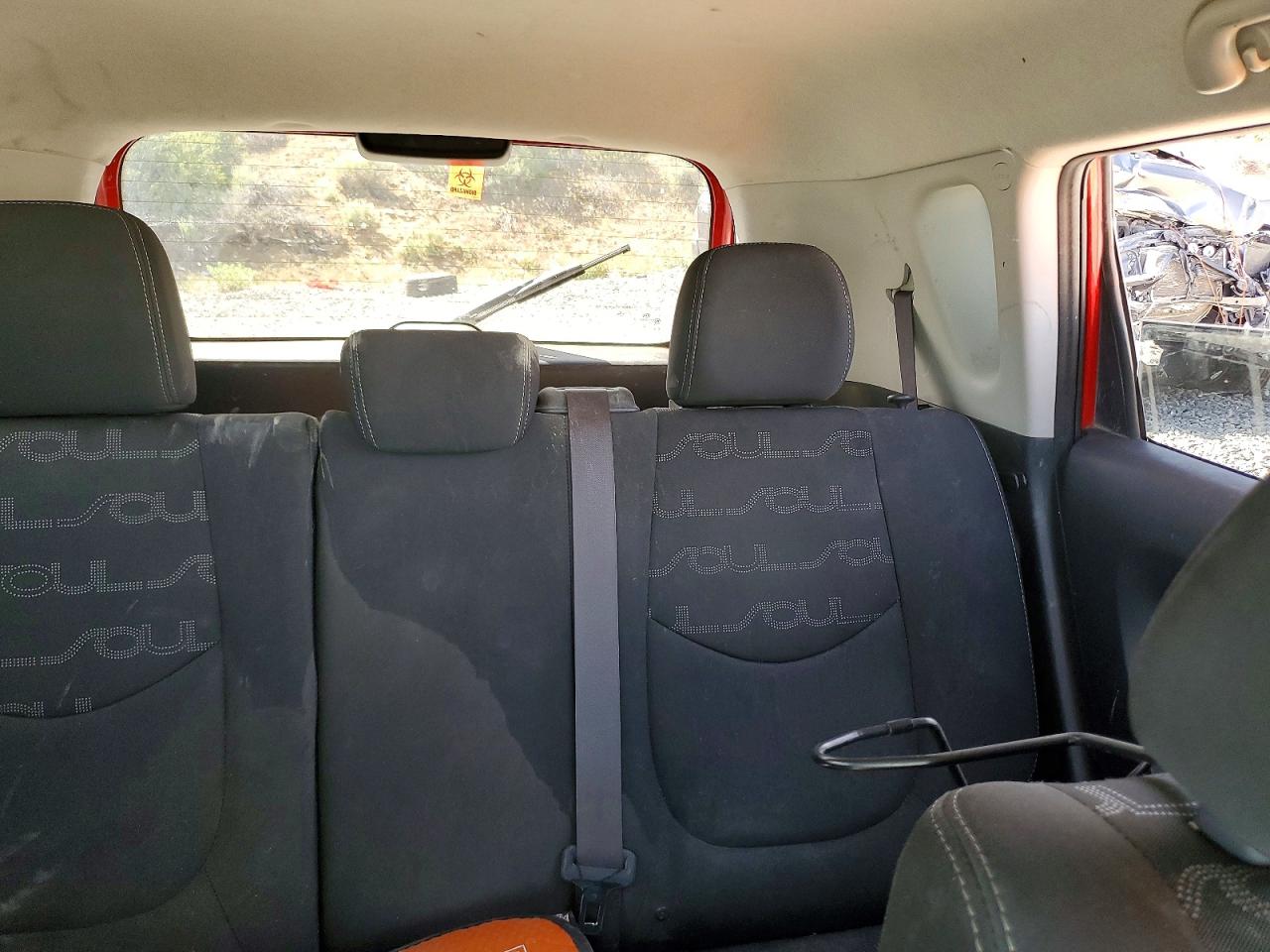 2013 KIA SOUL + photo 19