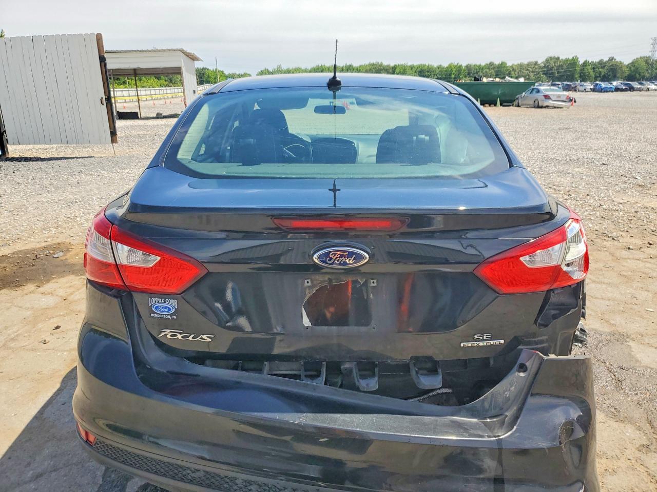 2014 FORD FOCUS SE photo 16