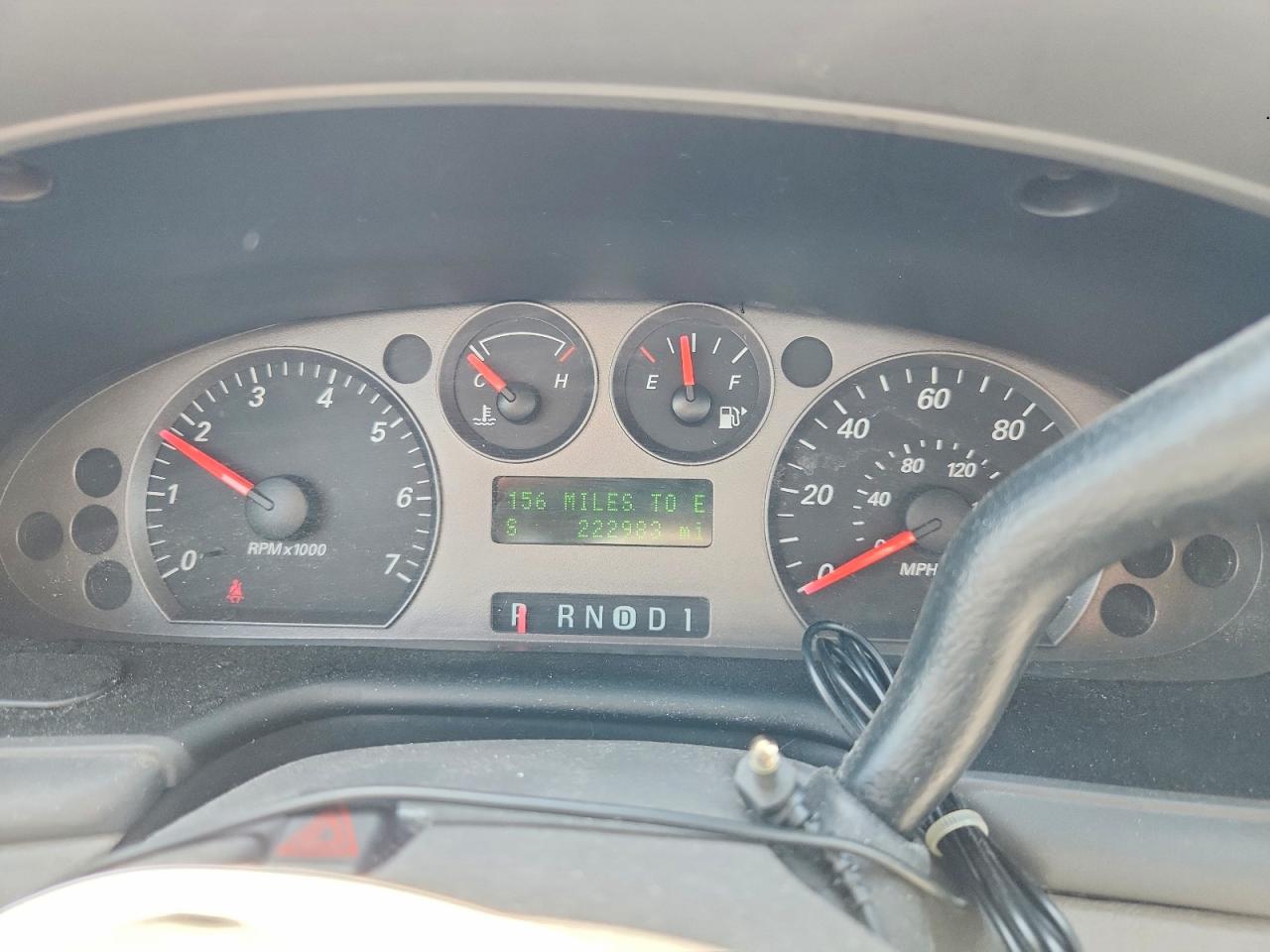 2006 FORD TAURUS SEL photo 9