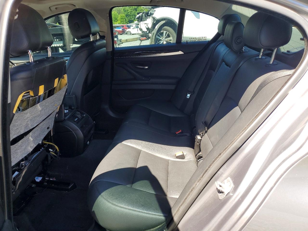 2016 BMW 528 I photo 19