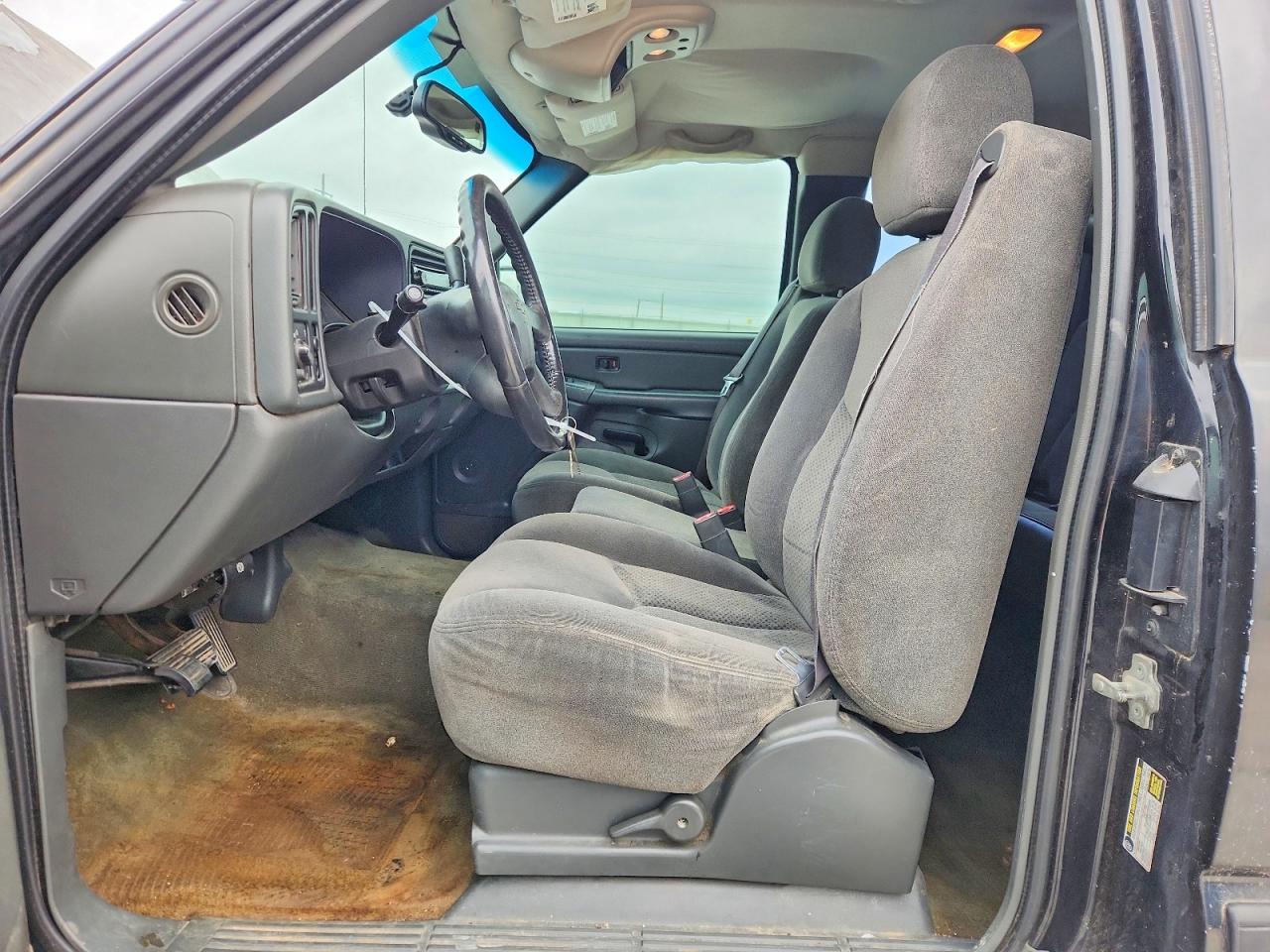2005 CHEVROLET SILVERADO C1500 photo 19